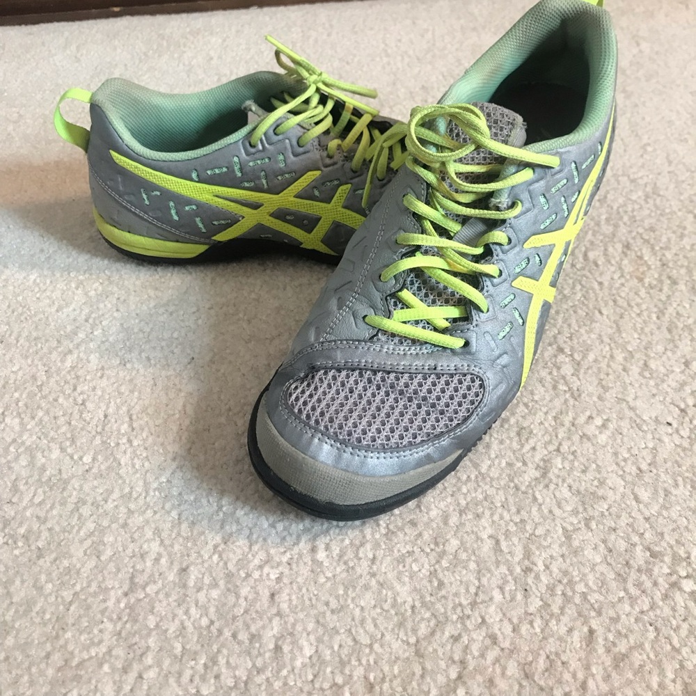 Women’s ASICS gel fortius